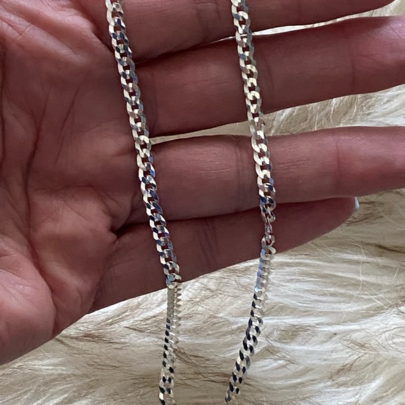 18” Flat Diamond Cut Curb SS Necklace - Picture 2 of 5